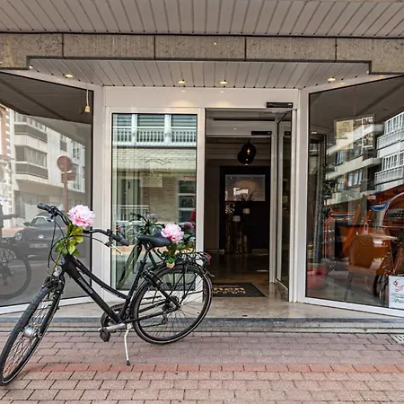 Ter Duinen - La Guera Hotel