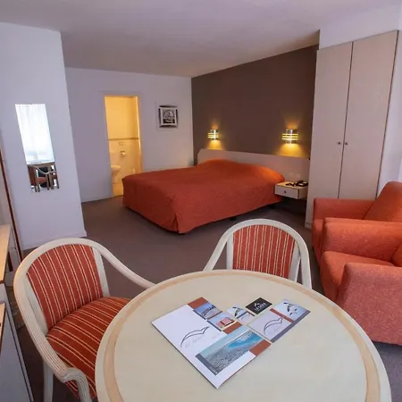 Ter Duinen - La Guera